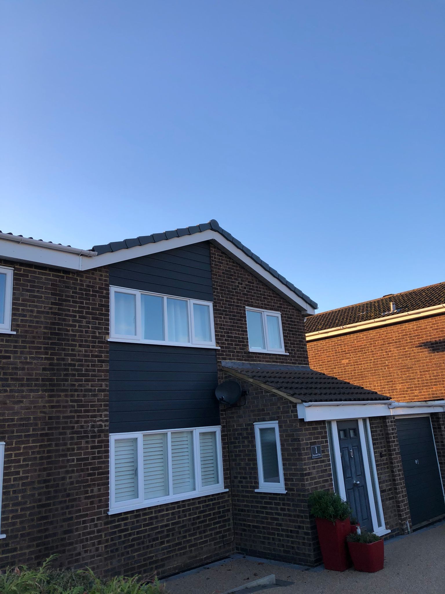 Cladding & dry verge system